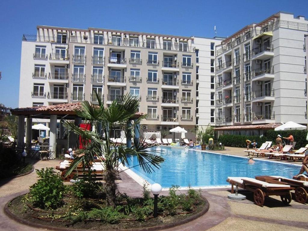 Gt Down Park Apartments Slăntjev Brjag Exteriör bild